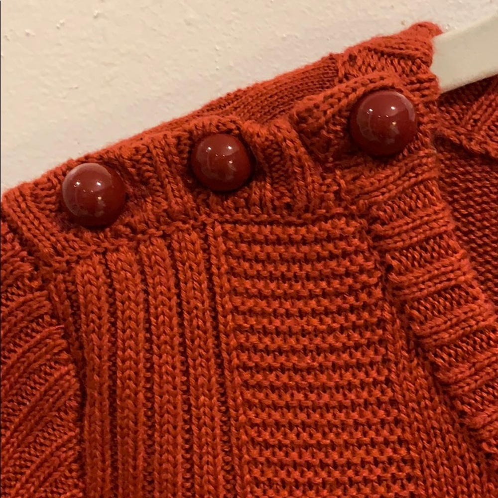Sweater - Picture 2 of 4